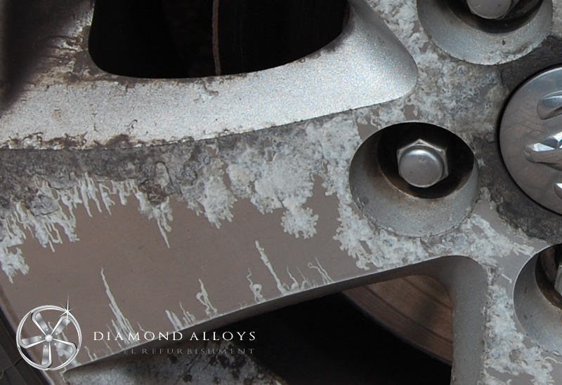 金屬和合金的腐蝕 - 暴露于酸化鹽霧、干燥和潮濕條件下的加速循環(huán)試驗