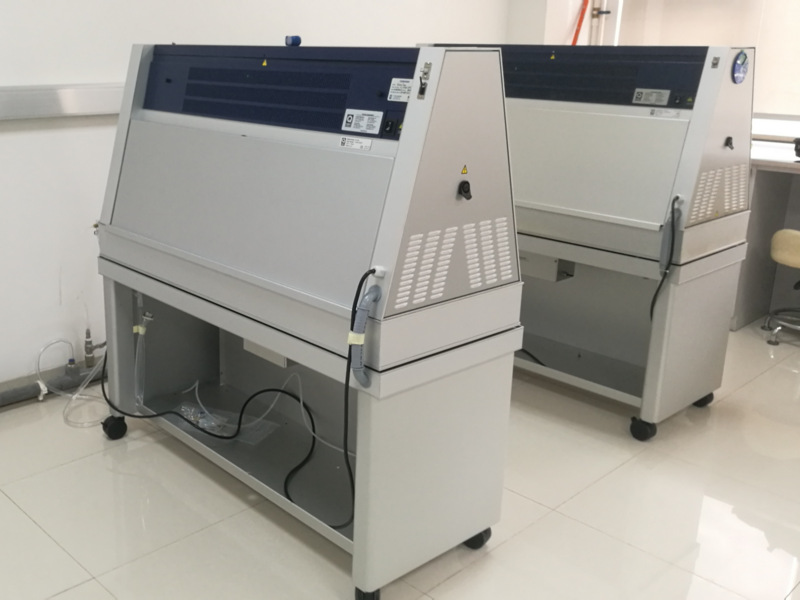 電纜紫外光加速老化試驗機(jī)客戶安裝現(xiàn)場